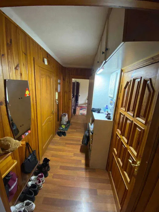 Фотографии, Продам 2-х кімнатну квартиру, район Мотель 45 000 $