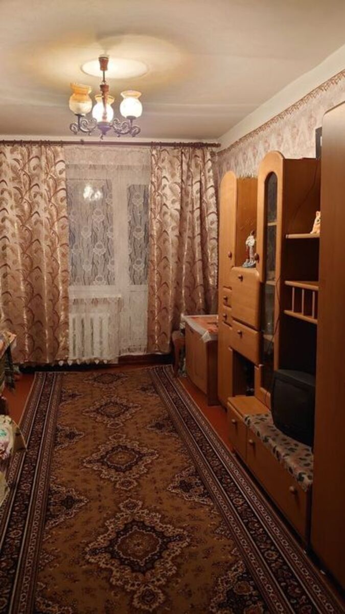 Фотографии, Продам 3-х кімнатну квартиру на Алмазному.