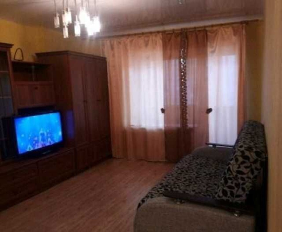 Сдается Аренда 1-комнатной квартиры на Институте Связи Объект № 111268025