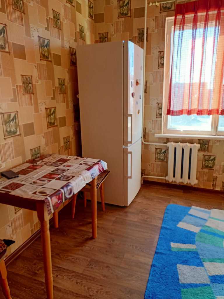 Продается 1 кімнатна квартира в Садах, вул.Героїв Сталінграда